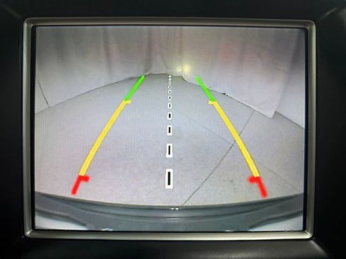 Used 2014 Jeep Grand Cherokee SRT image 24