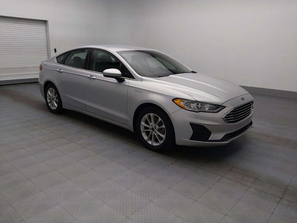 Used 2019 Ford Fusion SE FWD image 11