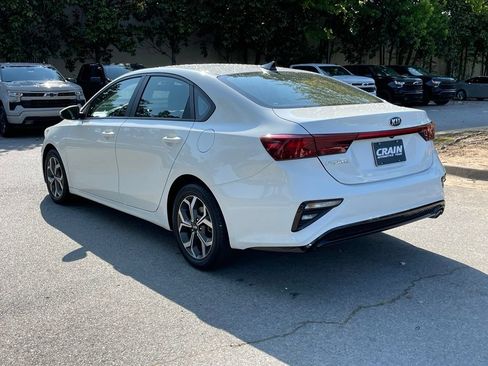 Used 2021 Kia Forte LXS FWD image 5