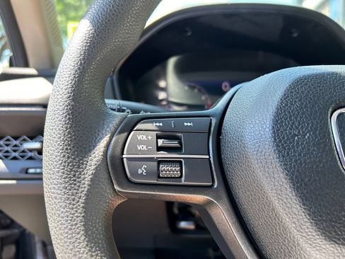 Used 2024 Honda Accord EX image 13