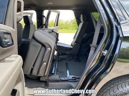 New 2026 Chevrolet Tahoe Z71 w/ Comfort Package AWD/4WD image 44