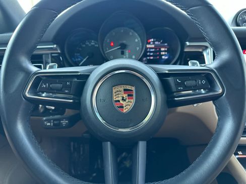Certified 2023 Porsche Macan S AWD/4WD image 25