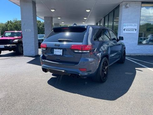 Used 2020 Jeep Grand Cherokee Trackhawk AWD/4WD image 5