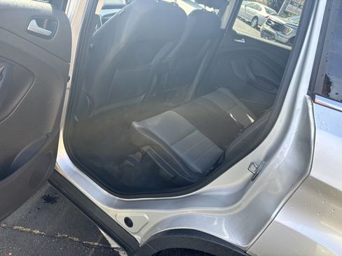 Used 2015 Ford Escape SE AWD/4WD image 9
