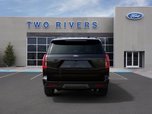 New 2027 Ford Expedition Platinum w/ Stealth Appearance Package AWD/4WD image 7