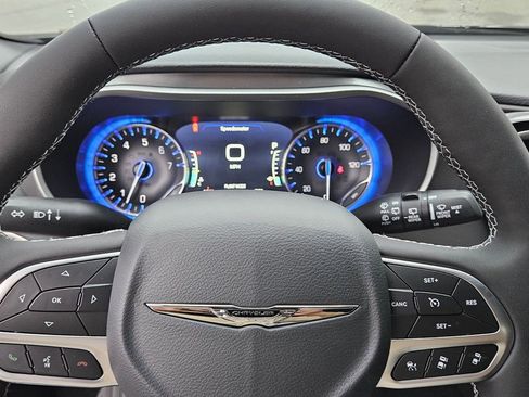 New 2026 Chrysler Pacifica Select image 21