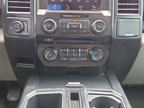 Used 2018 Ford F150 XL w/ Equipment Group 101A Mid RWD image 14