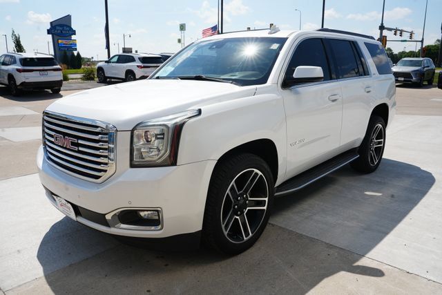 Used 2016 GMC Yukon SLT AWD/4WD image 26