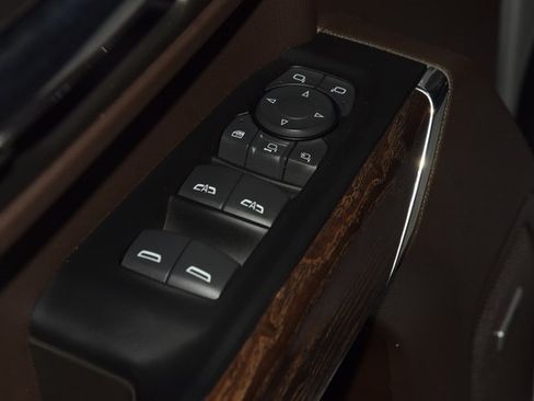 Used 2023 GMC Sierra 2500 Denali w/ Denali Ultimate Package image 50