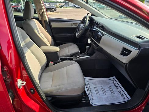 Used 2015 Toyota Corolla LE FWD image 13