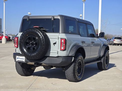 Used 2022 Ford Bronco Wildtrak image 7