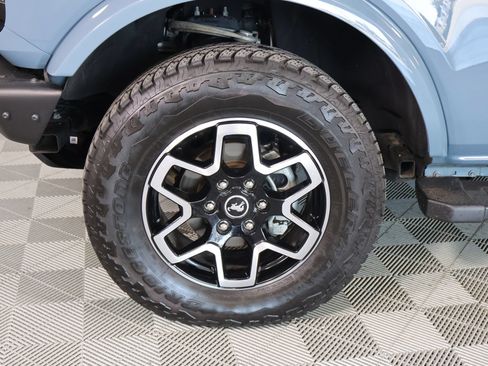 Used 2022 Ford Bronco Outer Banks AWD/4WD image 18