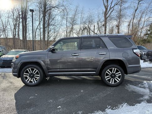 Used 2020 Toyota 4Runner Limited image 8
