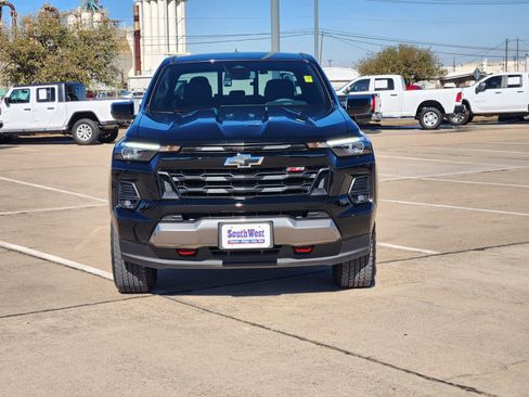 Used 2024 Chevrolet Colorado Z71 w/ Z71 Convenience Package 2 image 6