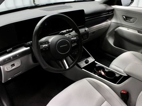 Used 2024 Hyundai Kona Limited FWD image 26