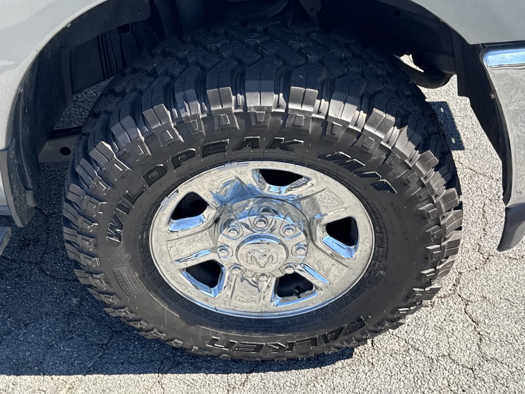 Used 2022 RAM 3500 Tradesman AWD/4WD image 12
