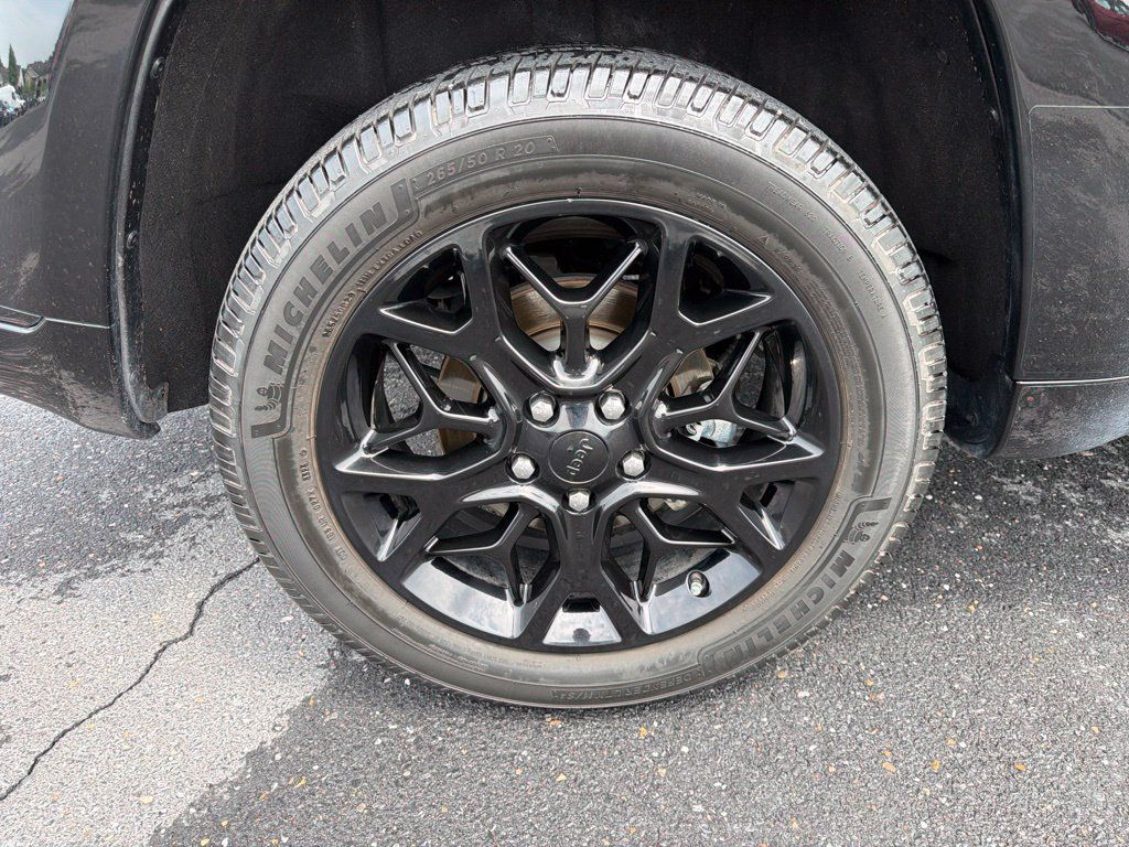 Used 2021 Jeep Grand Cherokee Limited X AWD/4WD image 11