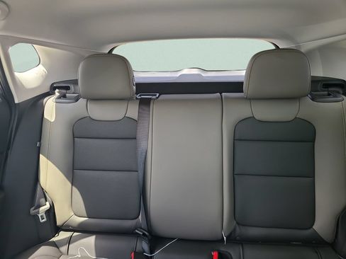 New 2026 Chevrolet Trax ACTIV w/ Driver Confidence Package FWD image 10