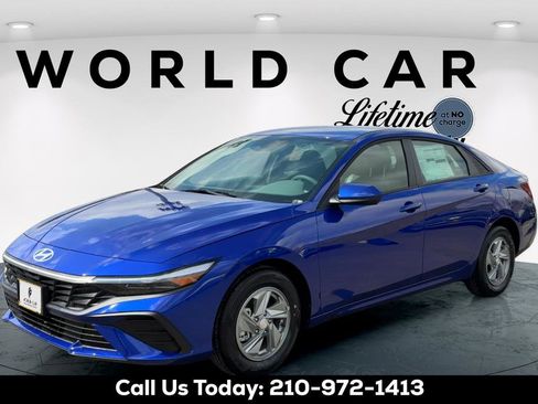 New 2026 Hyundai Elantra SE FWD image 7