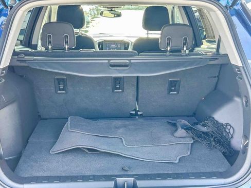 Used 2020 GMC Terrain SLE w/ LPO, Cargo Package FWD image 27