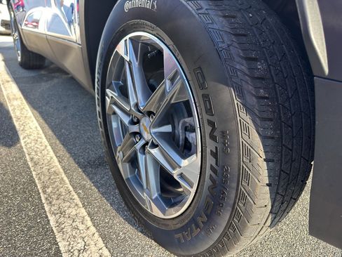 Used 2024 Chevrolet Blazer LT w/ Convenience Package image 6