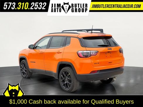 New 2026 Jeep Compass Latitude image 4