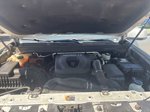 Used 2016 Chevrolet Colorado Z71 AWD/4WD image 38