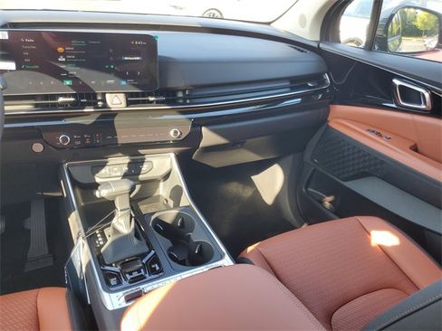 New 2026 Kia Carnival SX Prestige image 12