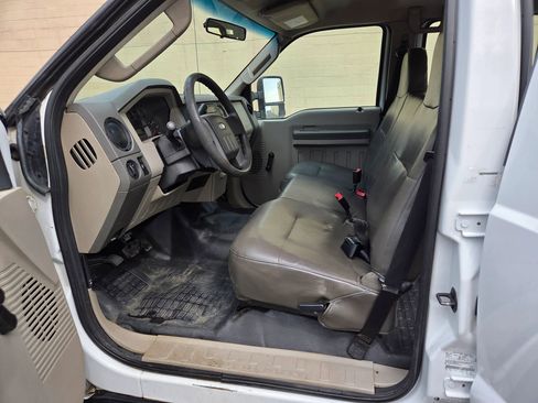 Used 2010 Ford F350 XL AWD/4WD image 8