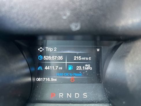 Used 2017 Ford Mustang Coupe RWD image 25