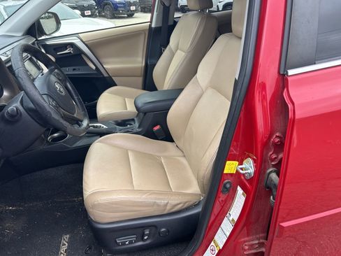 Used 2013 Toyota RAV4 Limited AWD/4WD image 13