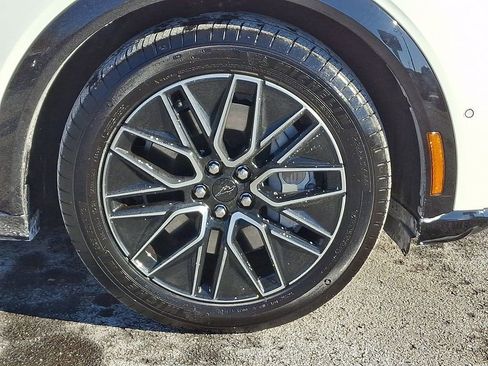 Certified 2024 Ford Mustang Mach-E Premium image 8