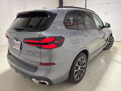 Used 2024 BMW X5 xDrive40i w/ M Sport Package AWD/4WD image 4