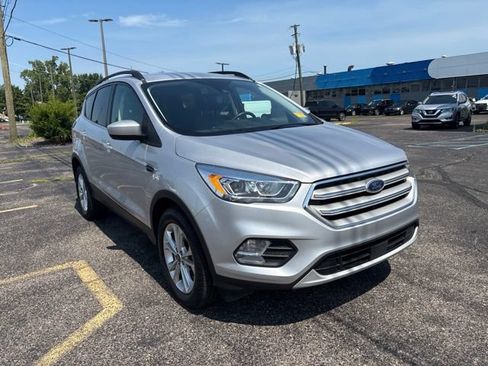 Used 2019 Ford Escape SEL AWD/4WD image 7