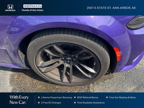Used 2023 Dodge Charger Scat Pack RWD image 5