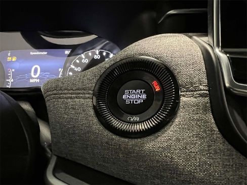 Used 2022 Jeep Compass Latitude image 30