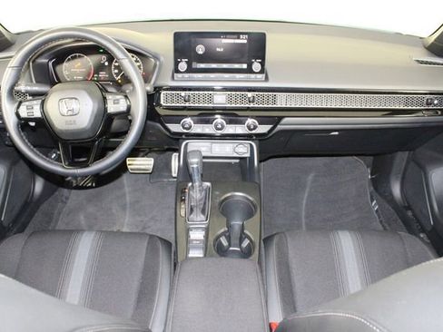 Used 2025 Honda Civic Sport image 27