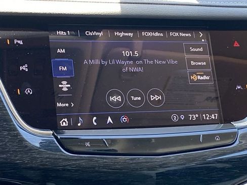 Used 2023 Cadillac XT6 Premium Luxury w/ Technology Package image 24