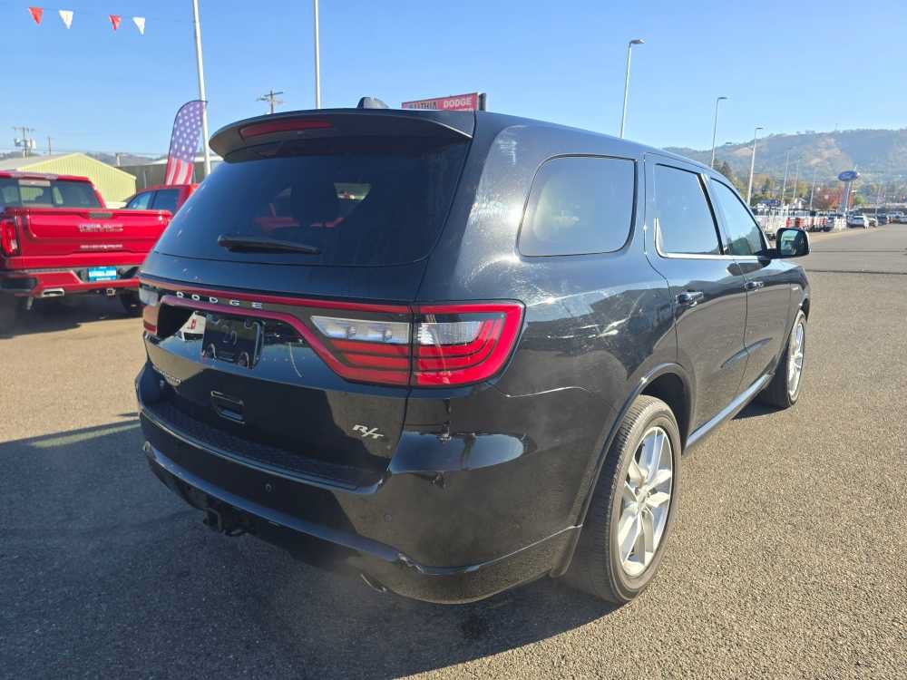 Used 2022 Dodge Durango R/T w/ Trailer Tow Group IV AWD/4WD image 3