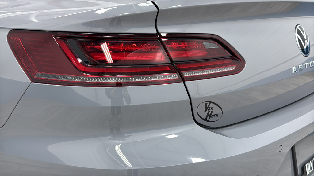 Used 2023 Volkswagen Arteon SEL AWD/4WD image 40