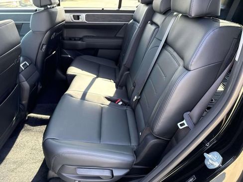 New 2026 Hyundai Santa Fe Limited AWD/4WD image 17