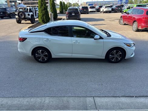 Used 2022 Nissan Sentra SV w/ Trunk Package FWD image 6