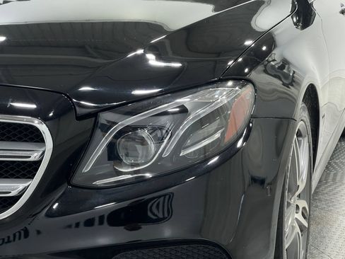Used 2018 Mercedes-Benz E 300 image 33