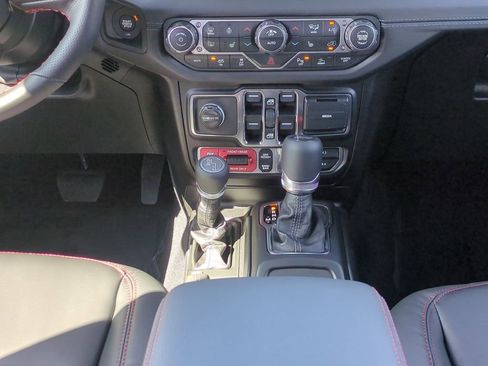 New 2026 Jeep Wrangler Unlimited Rubicon 392 w/ Quick Order Package 27X Moab AWD/4WD image 21