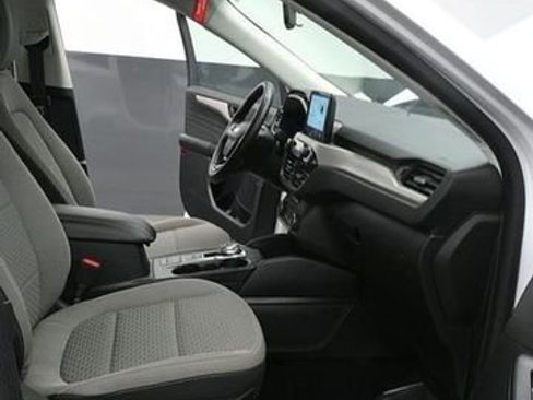 Used 2022 Ford Escape SE w/ Convenience Package image 10
