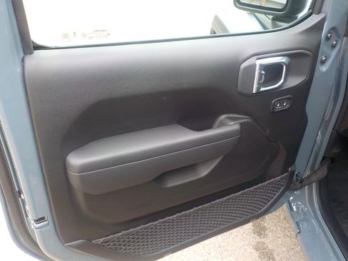 New 2026 Jeep Wrangler Unlimited Sport image 19