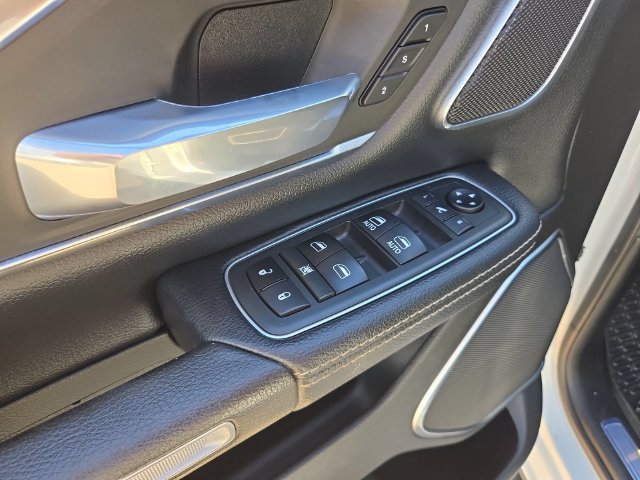 Used 2020 RAM 1500 Laramie RWD image 21