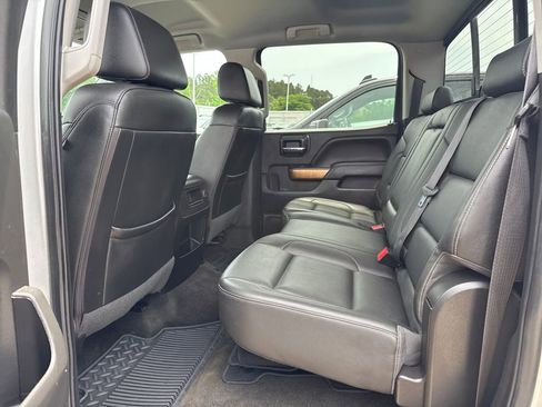Used 2018 Chevrolet Silverado 1500 LTZ w/ Sport Package AWD/4WD image 21