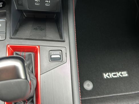 New 2026 Nissan Kicks SR image 25