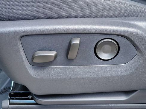 New 2026 Chevrolet Silverado 1500 LT image 19